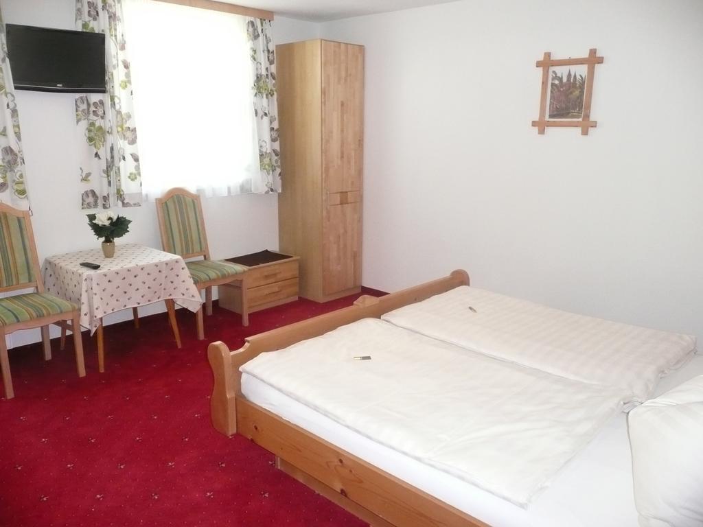 Appartement Koenigslehen Radstadt Szoba fotó